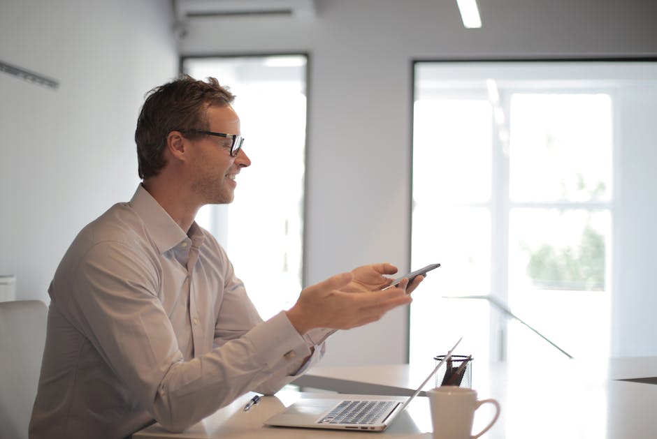 HOA Manager: Guiding Homeowners Associations Towards Excellence